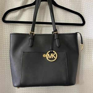 Micheal Kors bag